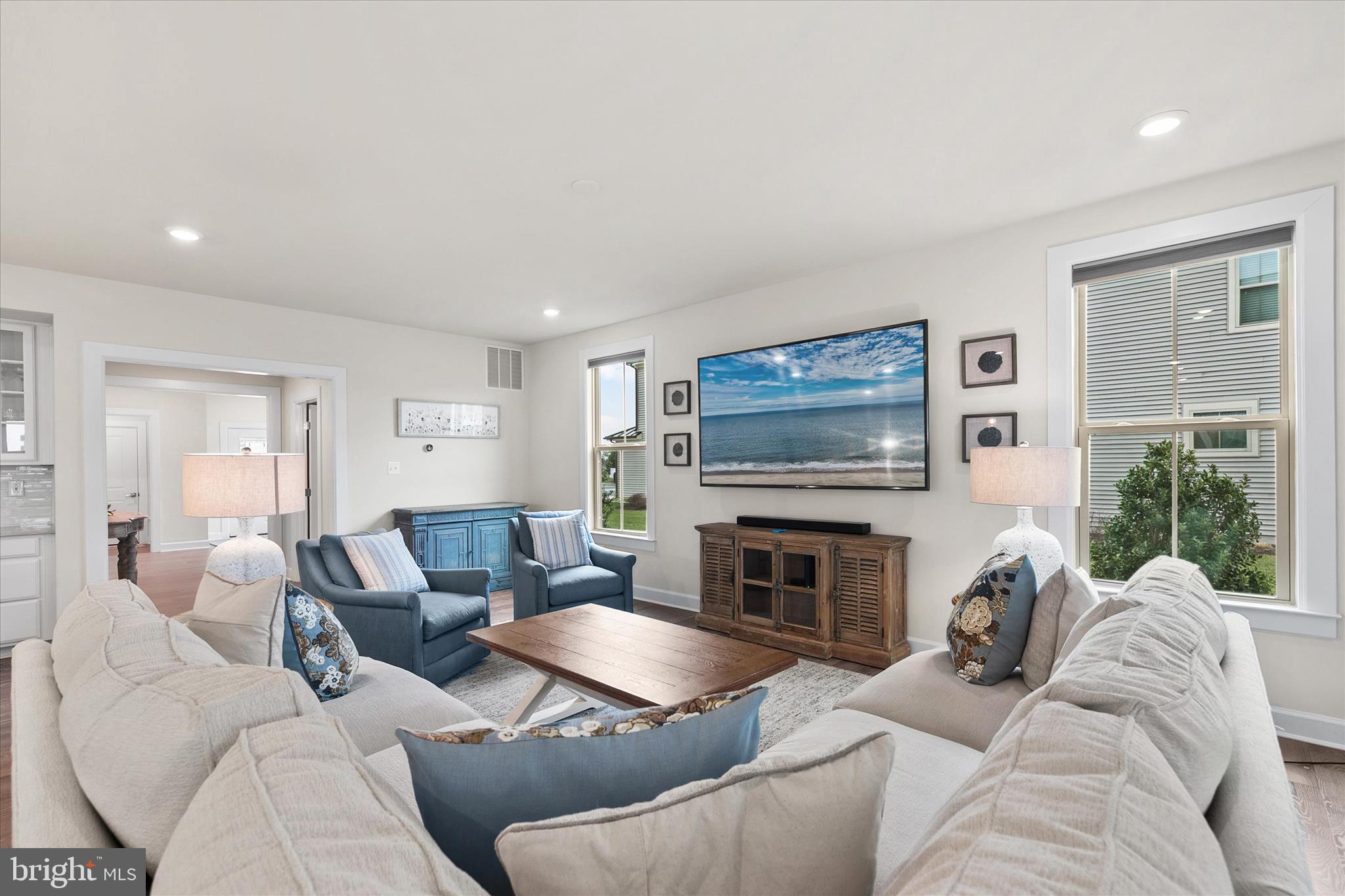 BAY FOREST CLUB - Residential