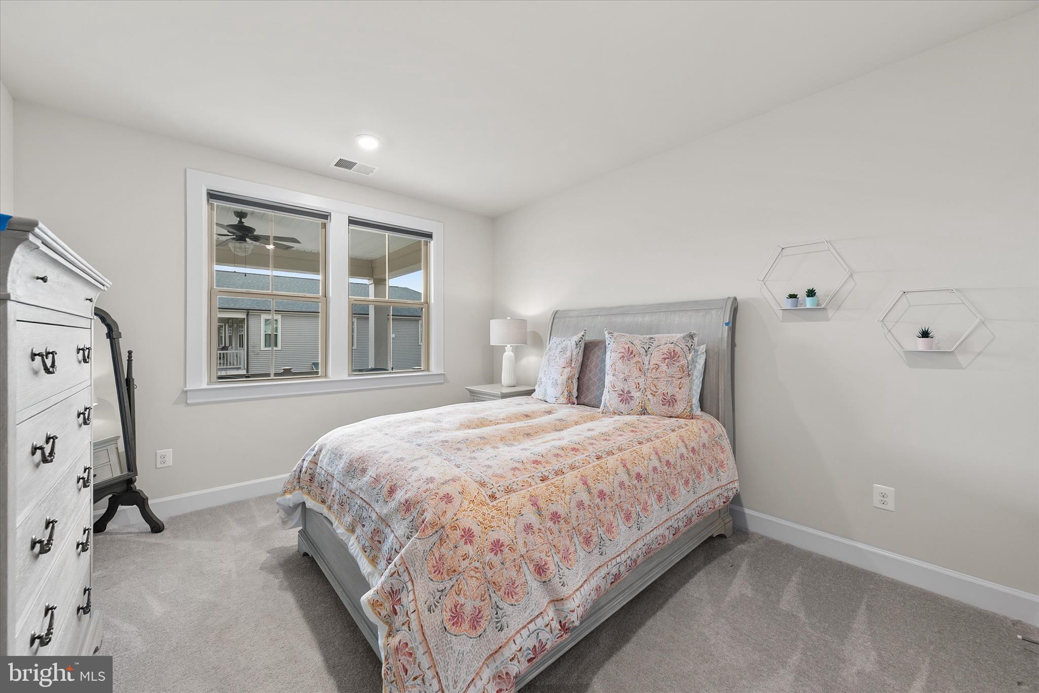 BAY FOREST CLUB - Residential