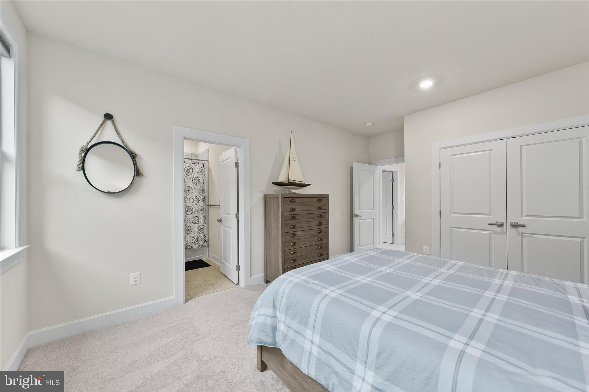 BAY FOREST CLUB - Residential