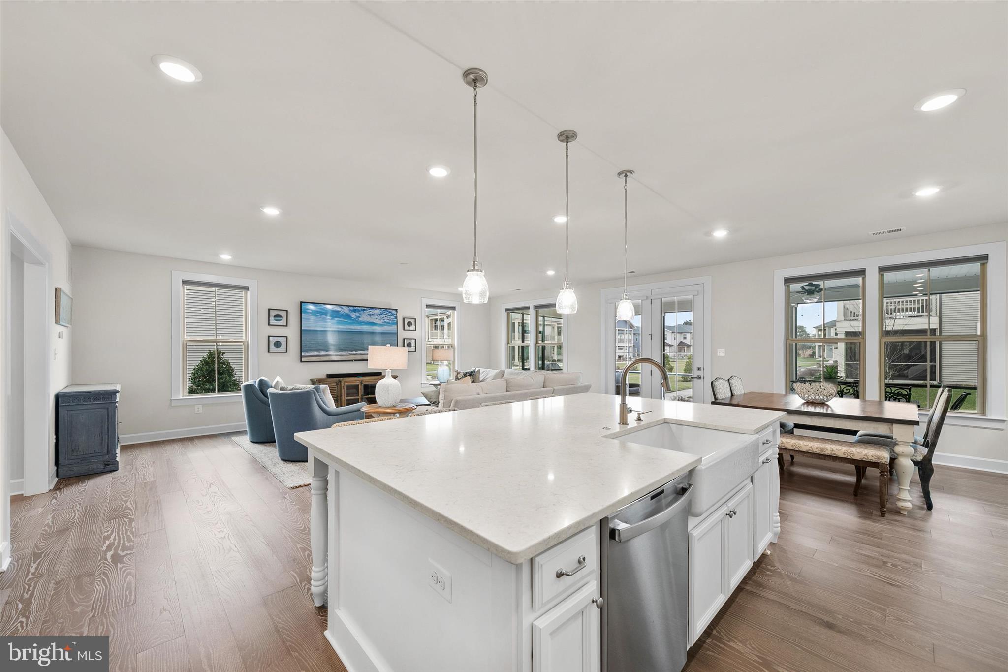 BAY FOREST CLUB - Residential