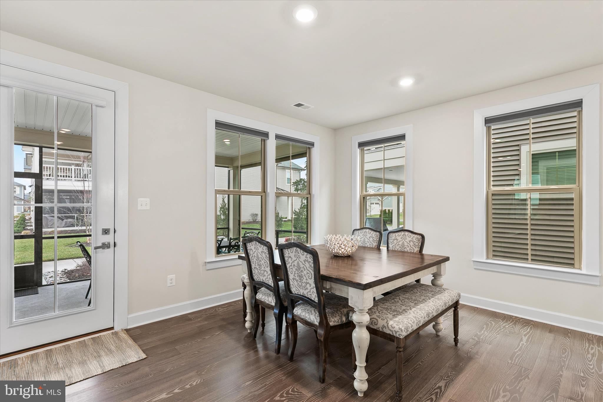 BAY FOREST CLUB - Residential