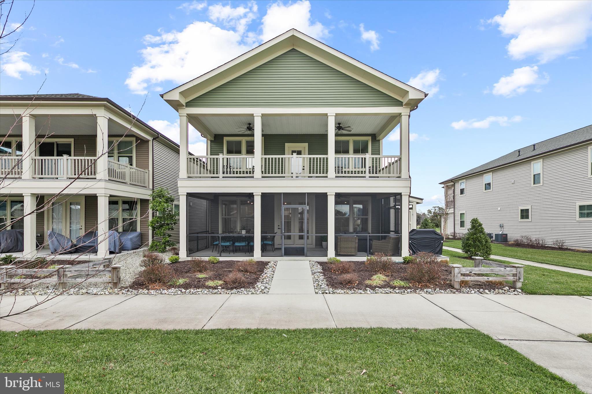 BAY FOREST CLUB - Residential