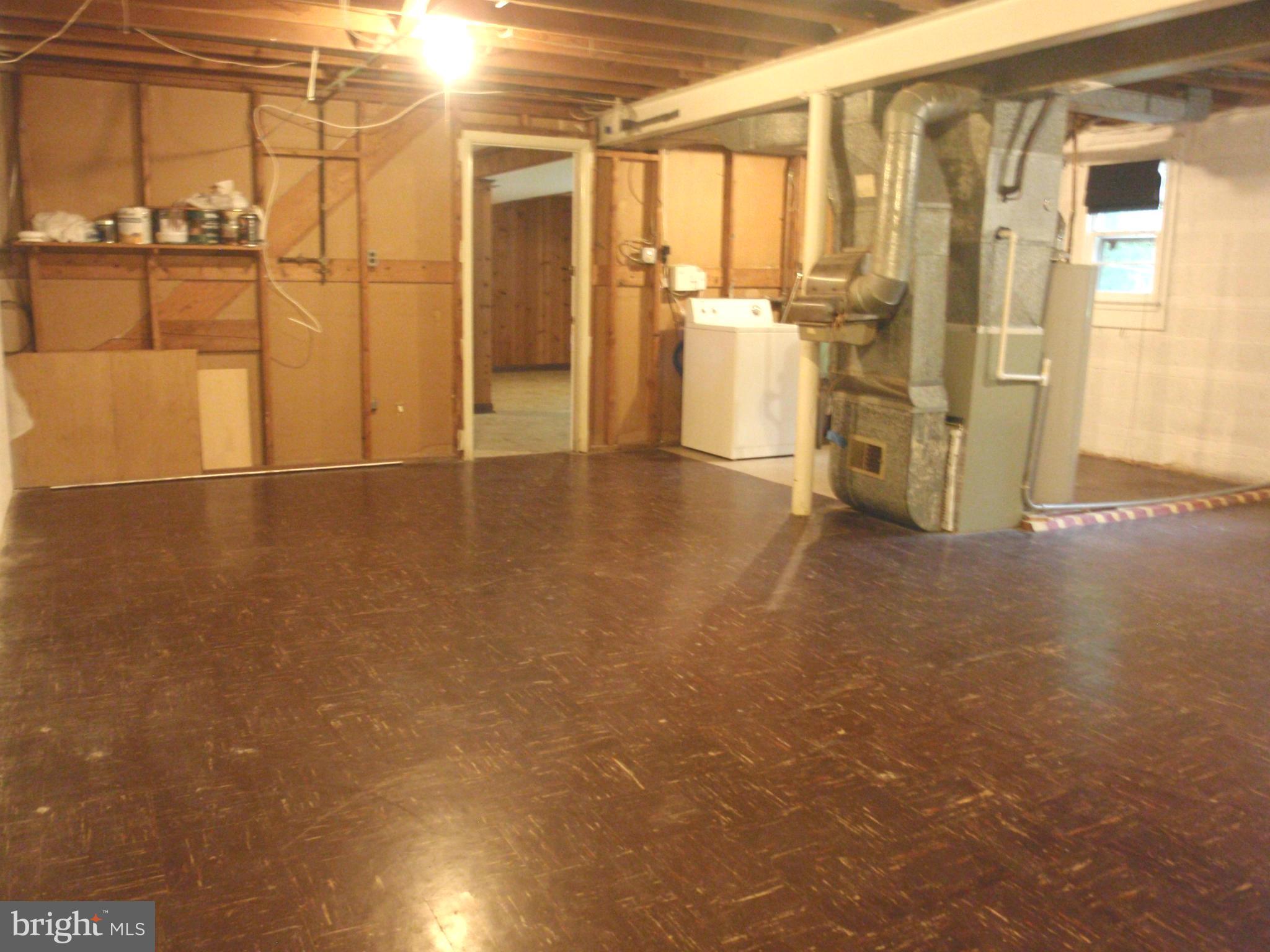 SPRINGBROOK FOREST - Residential