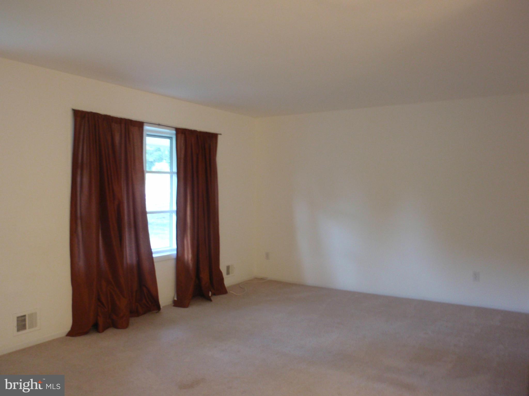 SPRINGBROOK FOREST - Residential