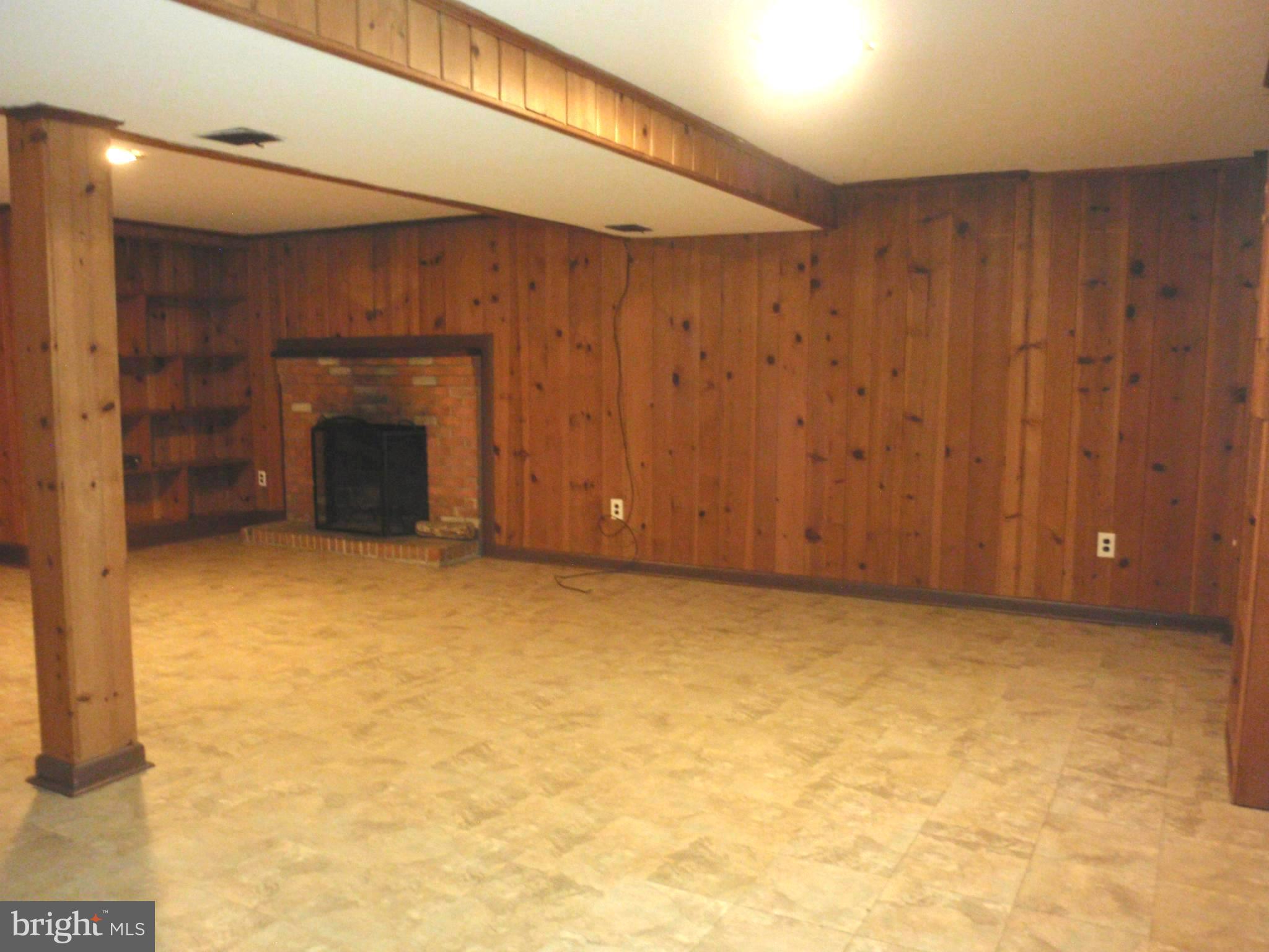 SPRINGBROOK FOREST - Residential