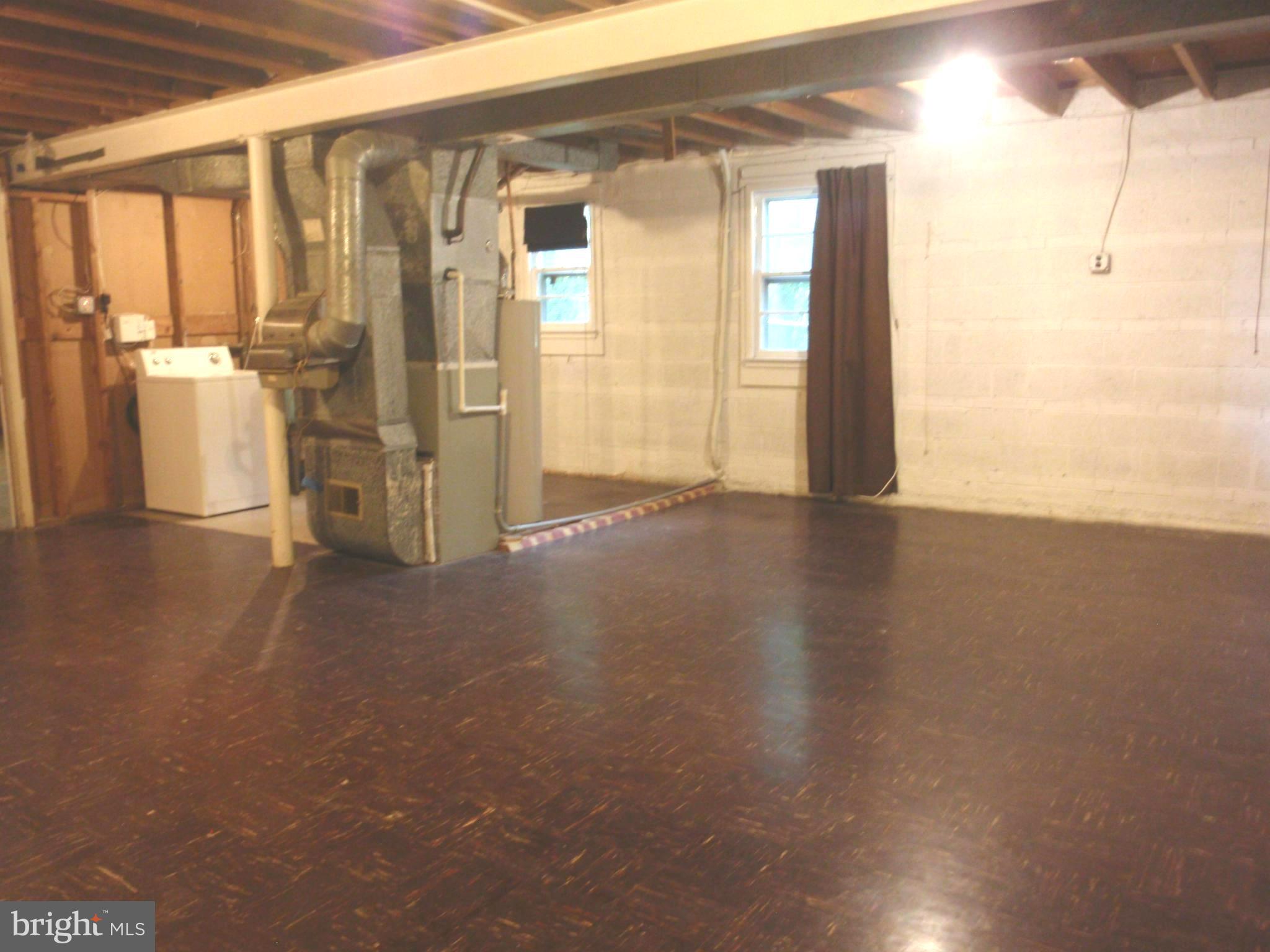 SPRINGBROOK FOREST - Residential