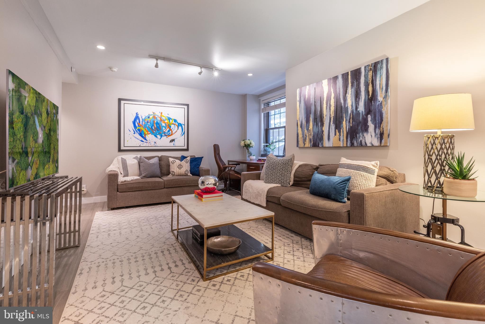 RITTENHOUSE SQUARE - Residential
