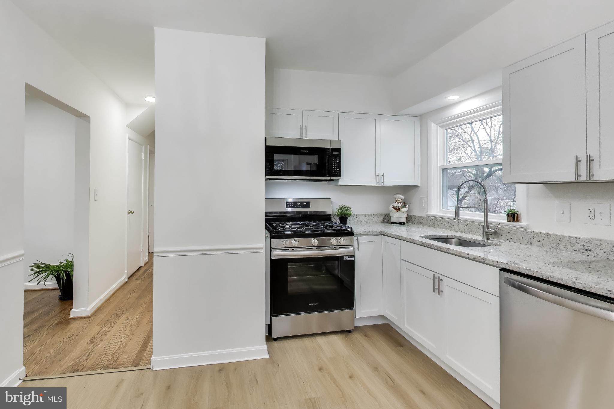 KENSINGTON VIEW - Residential