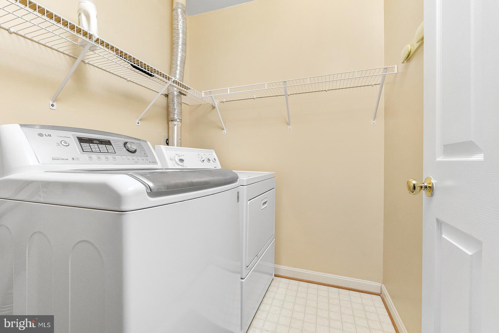 STRATFORD GLEN - Residential