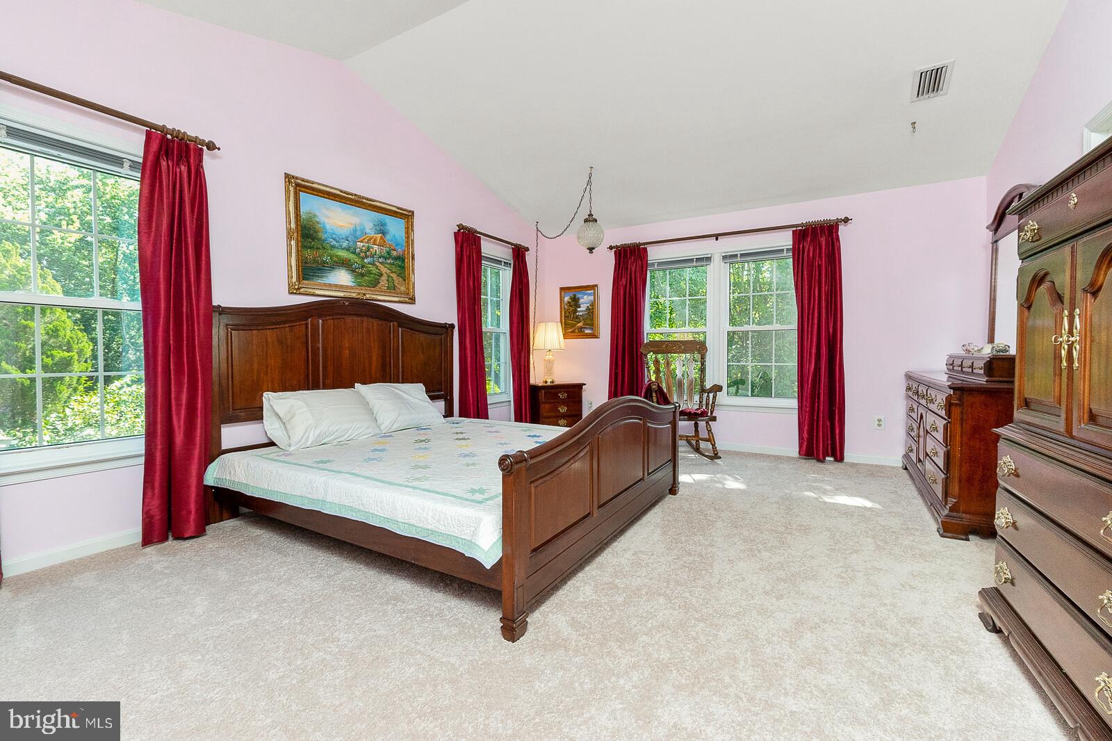 STRATFORD GLEN - Residential