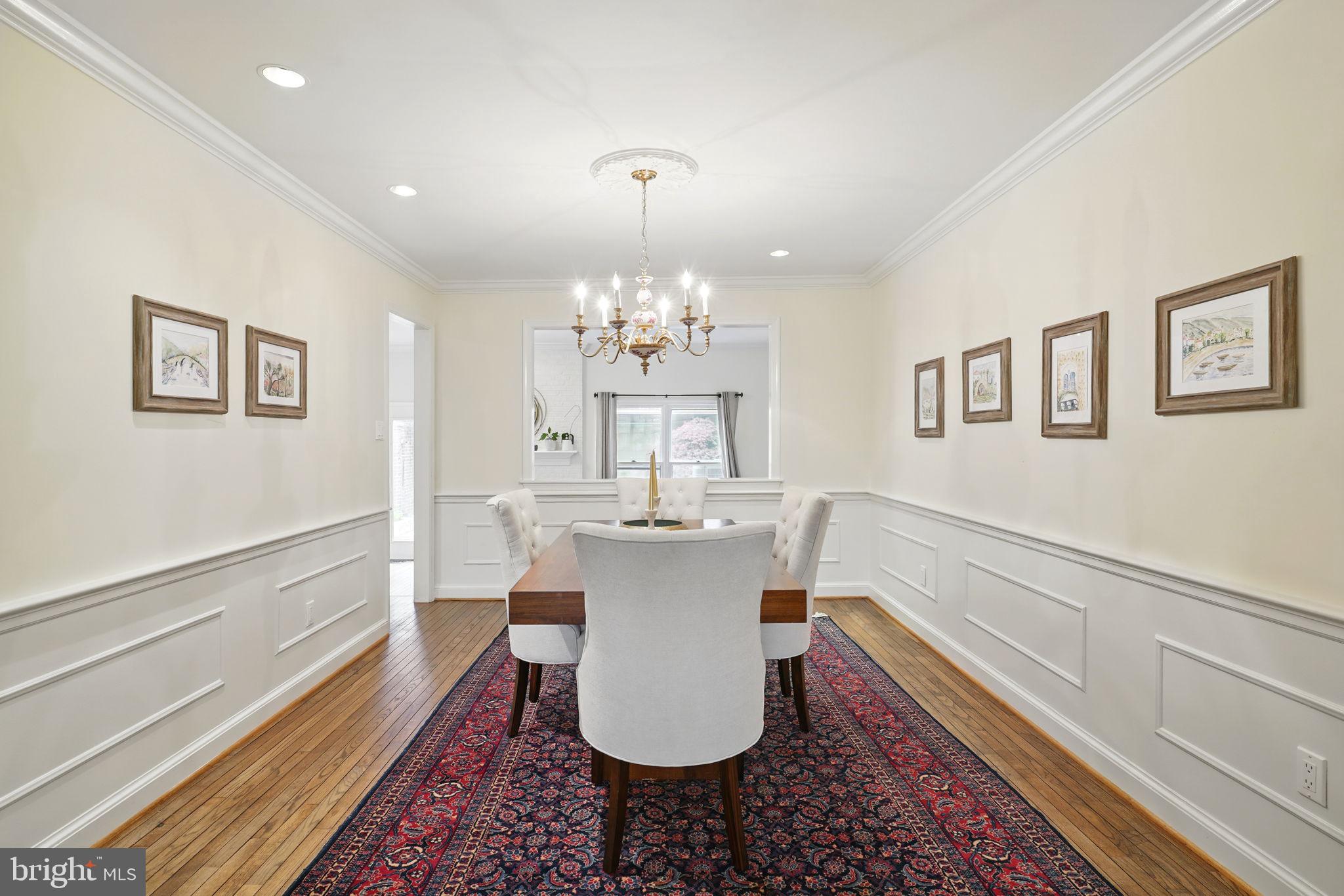 MADISON OF MCLEAN - Residential