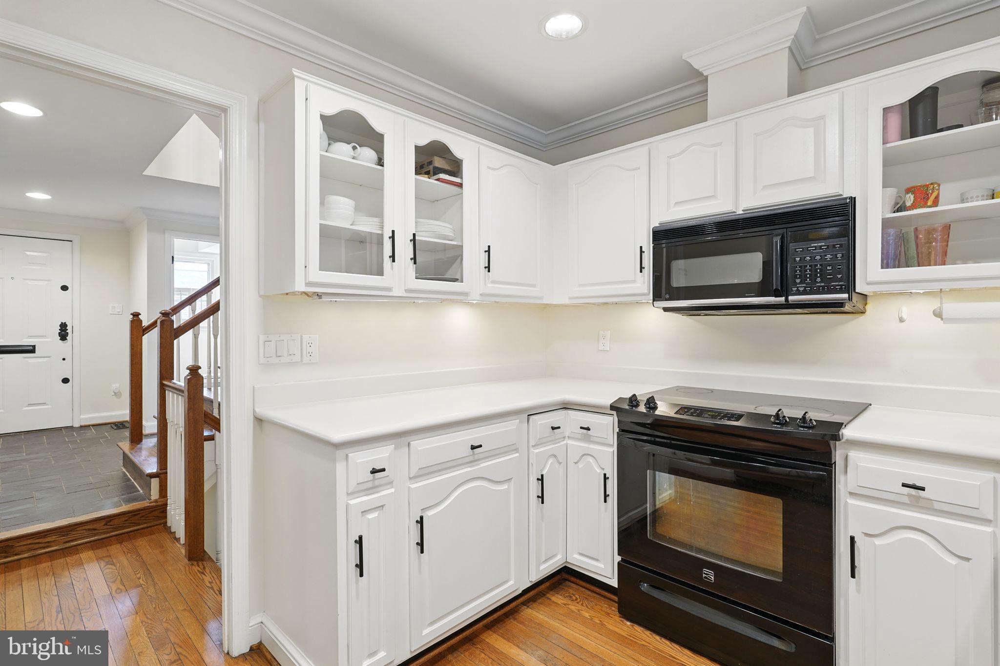 MADISON OF MCLEAN - Residential