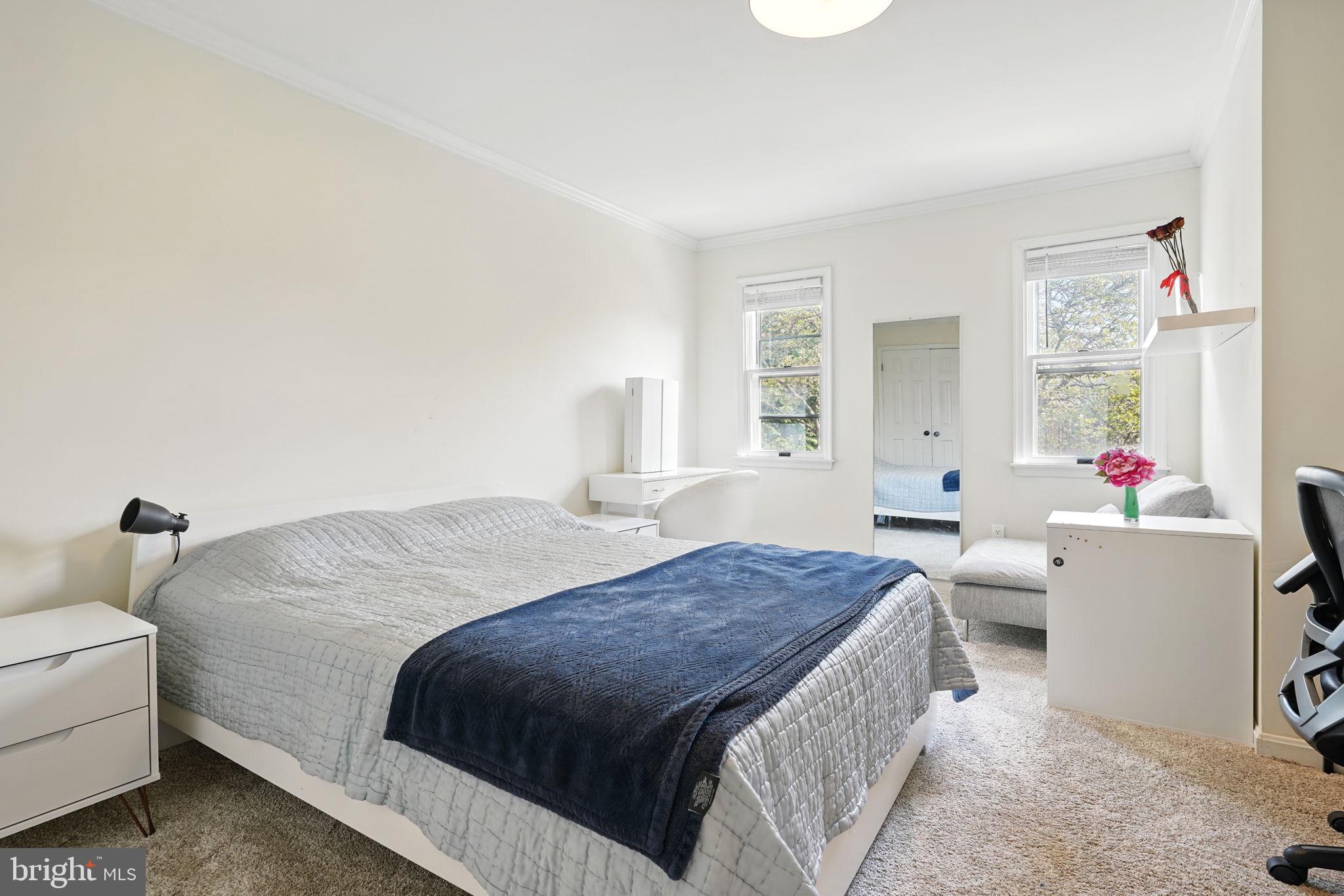 MADISON OF MCLEAN - Residential