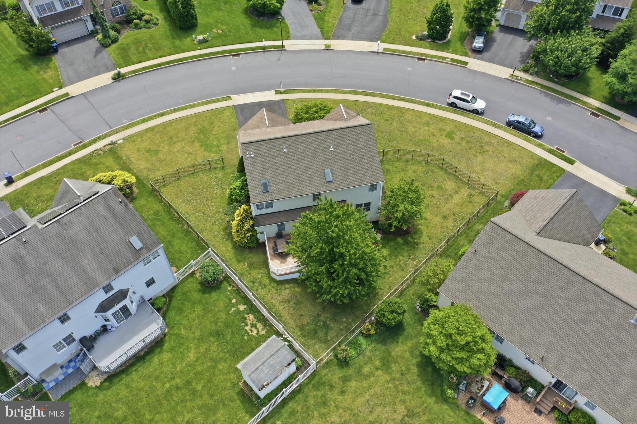 STONE GATE - Residential