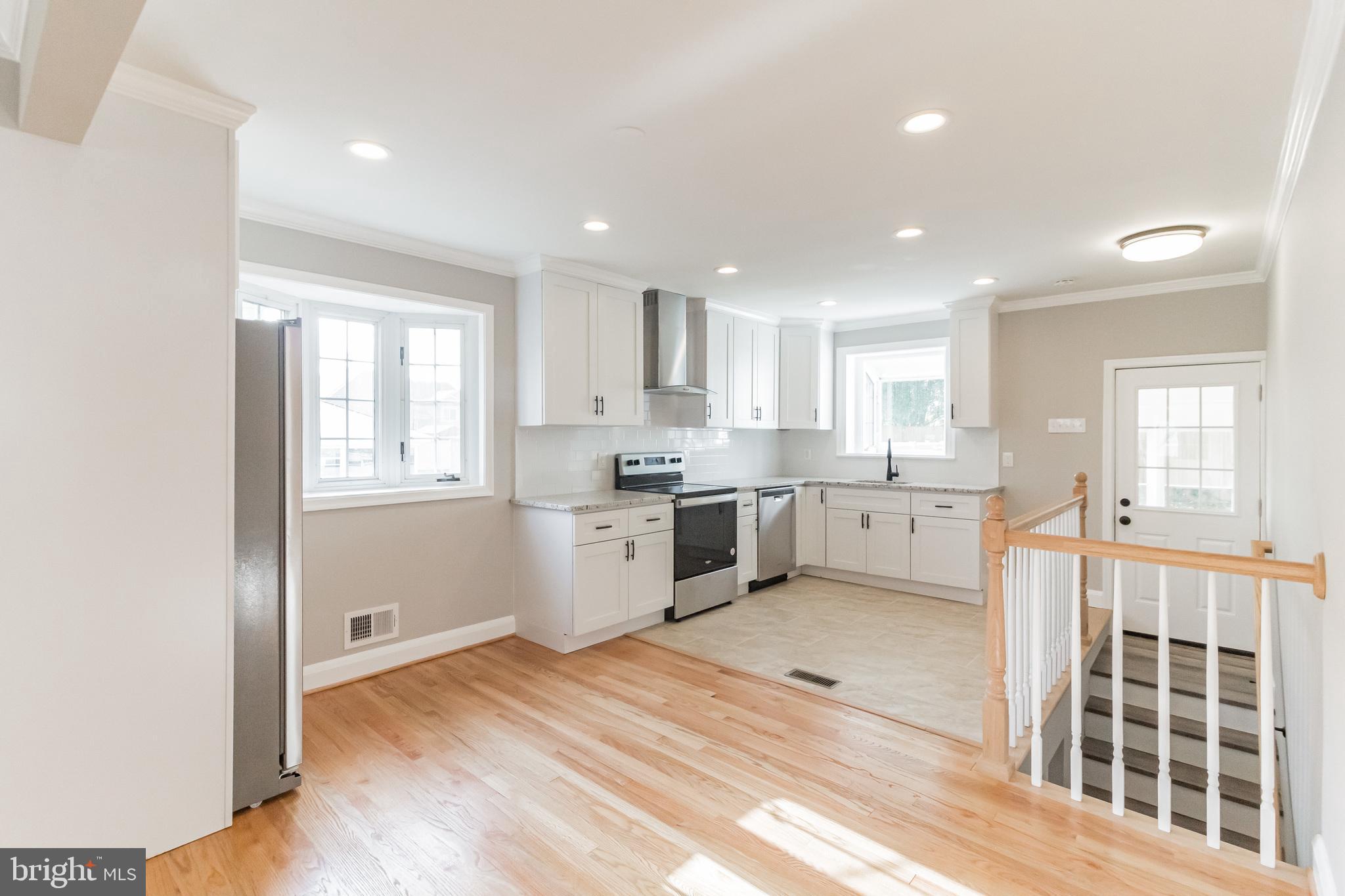 RIVIERA BEACH - Residential