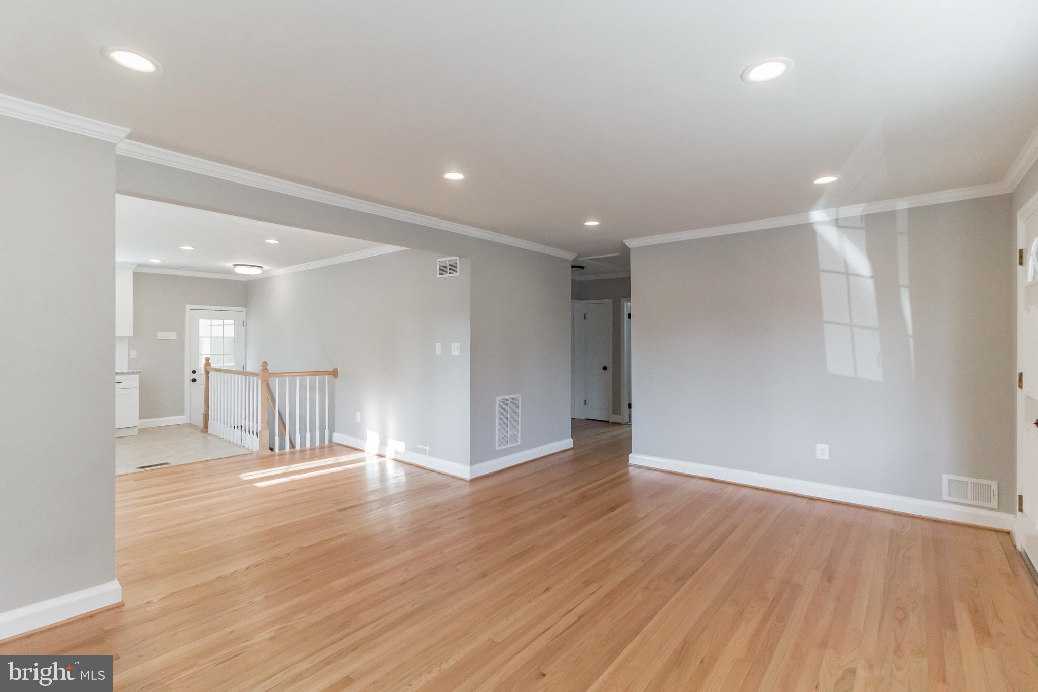 RIVIERA BEACH - Residential