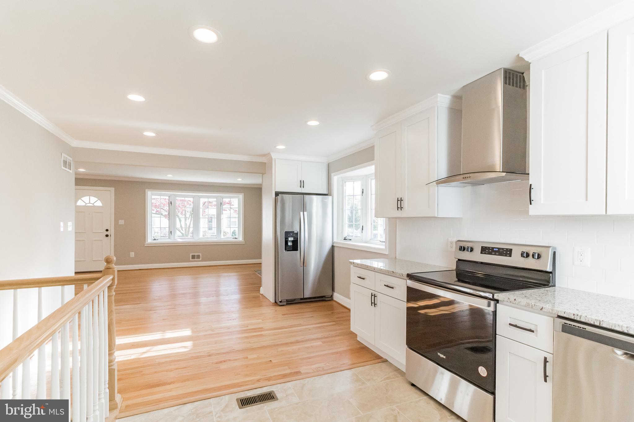 RIVIERA BEACH - Residential