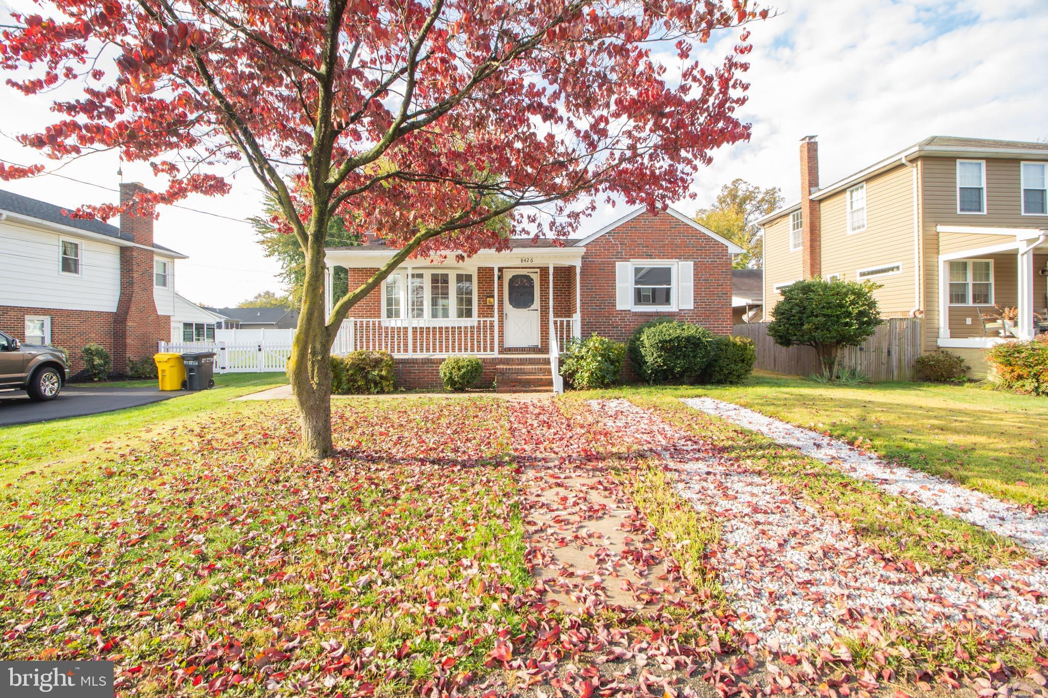 RIVIERA BEACH - Residential