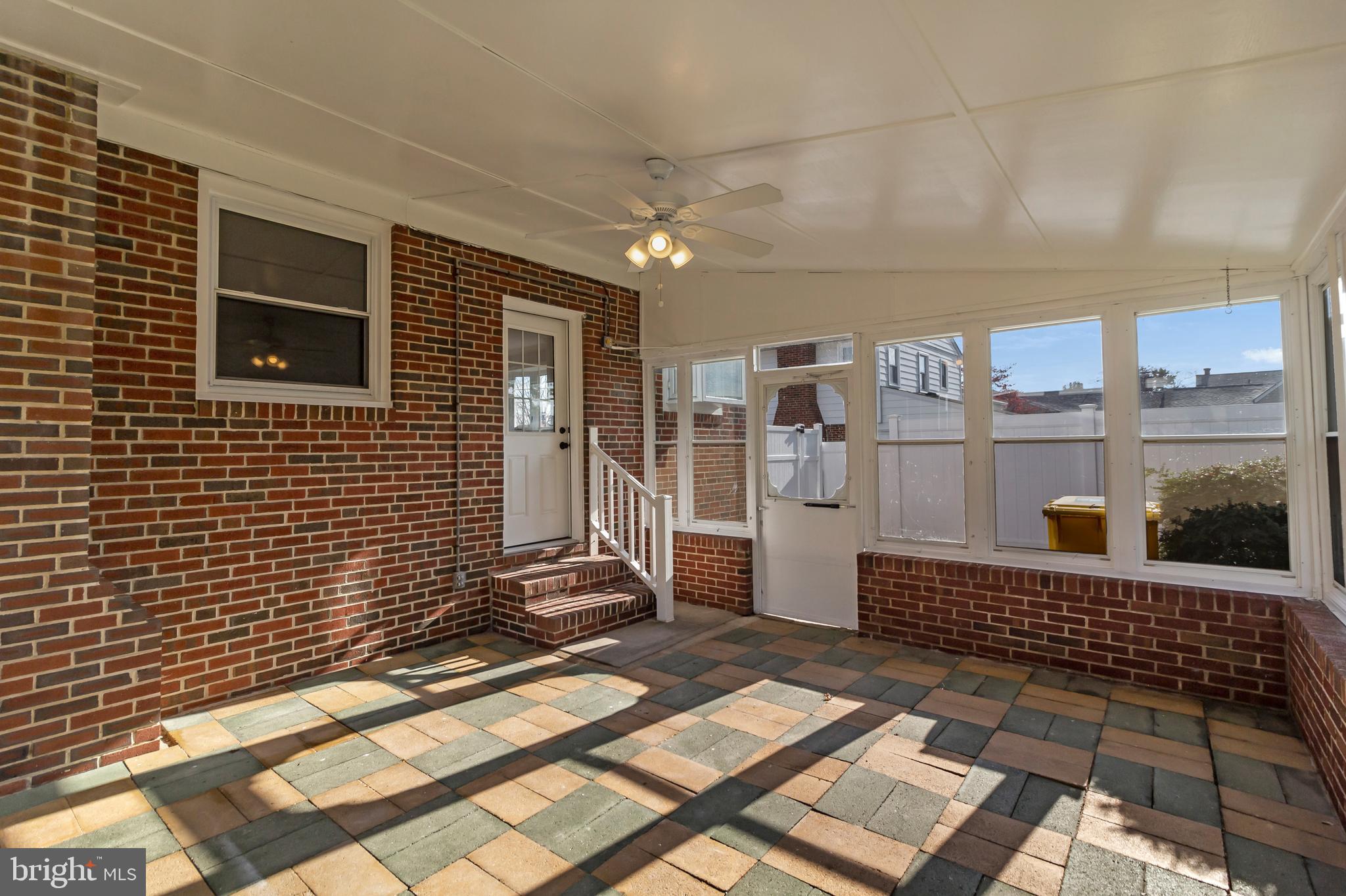 RIVIERA BEACH - Residential