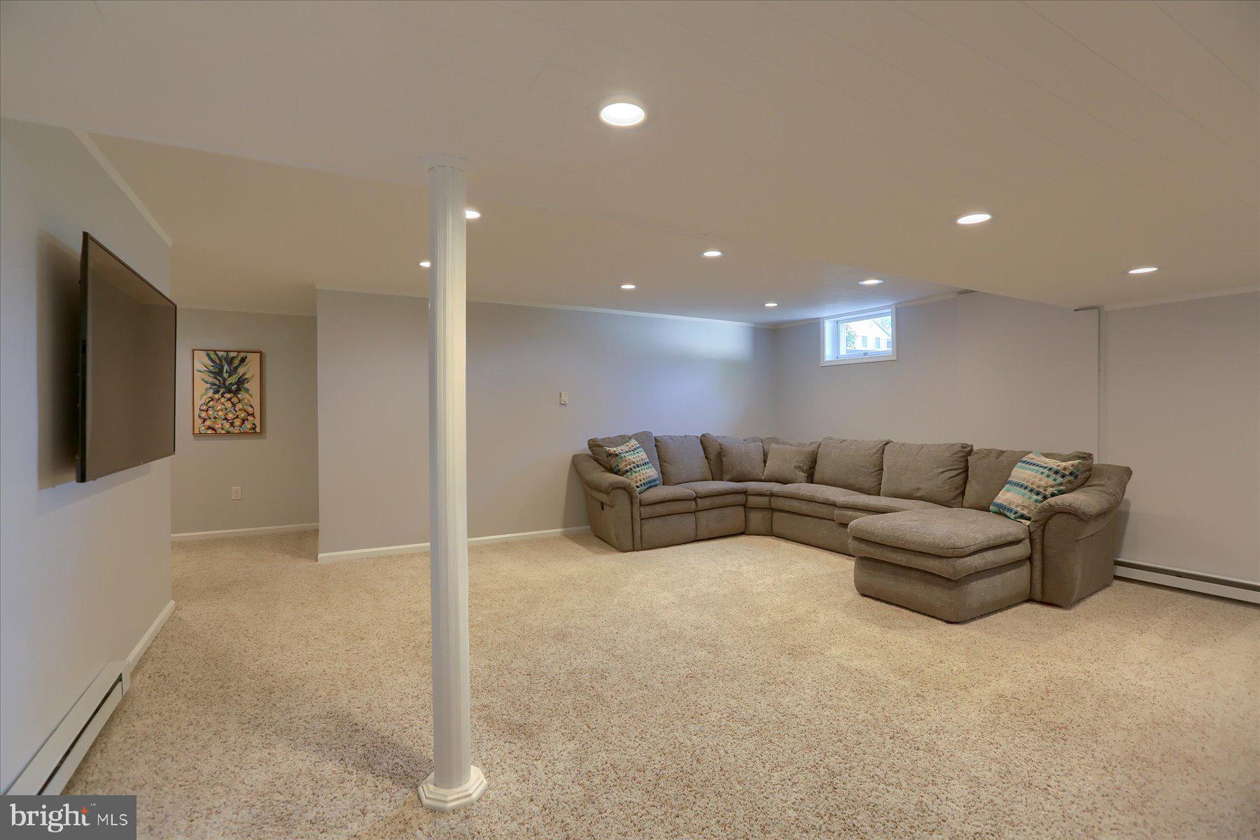 UPPER ALLEN TWP - Residential