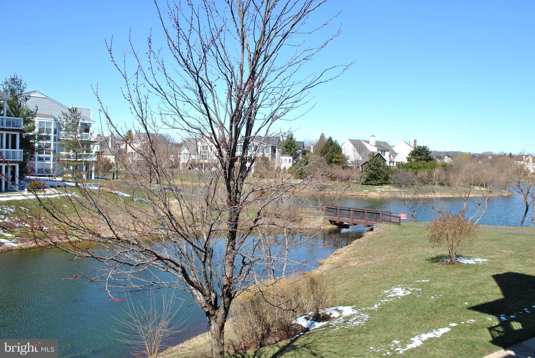 ASHBURN VILLAGE - Residential Lease