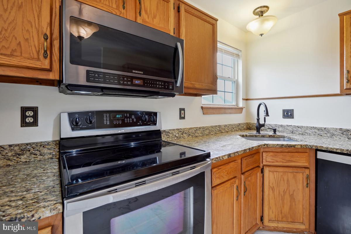 ATLEE RIDGE - Residential