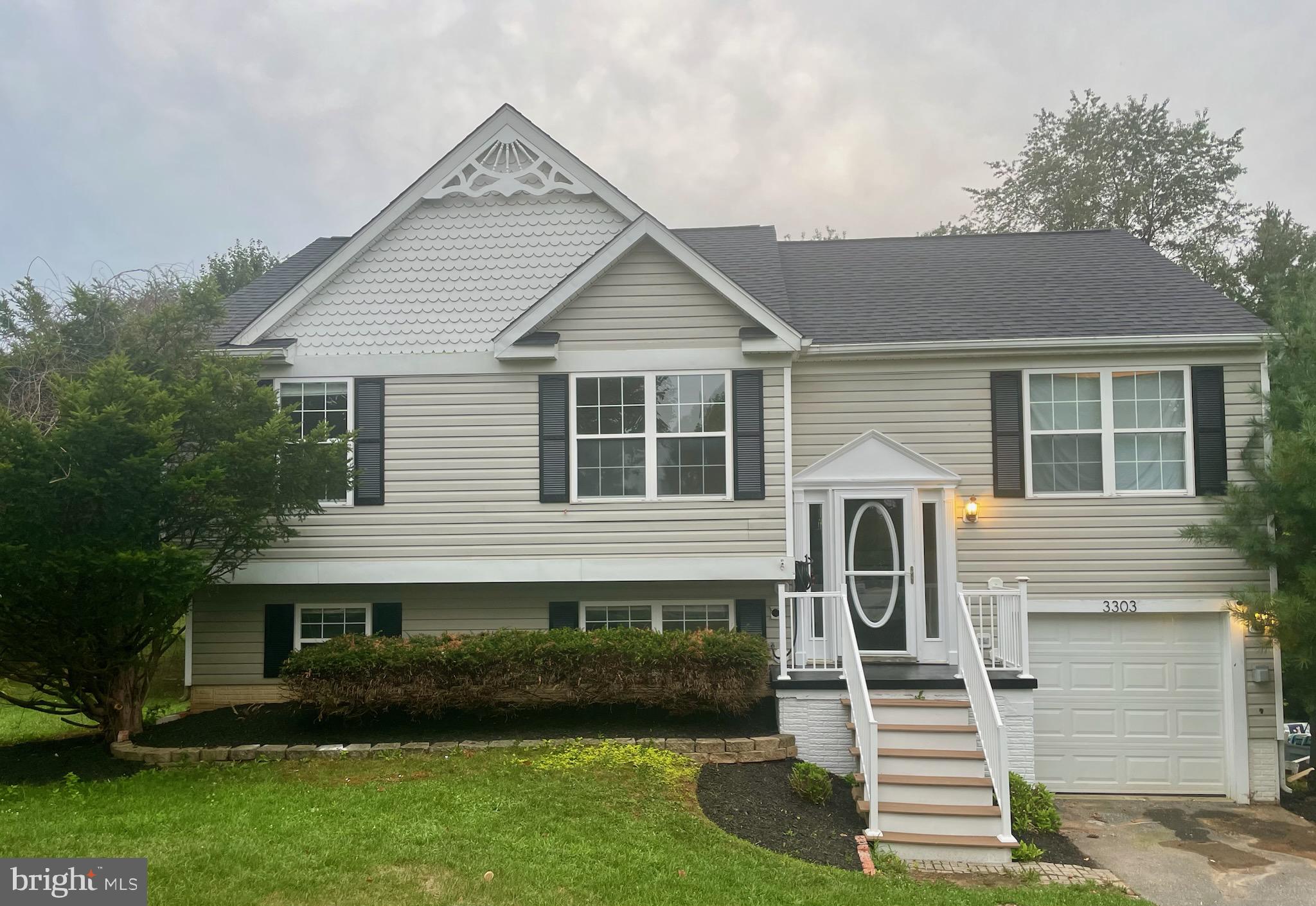 ATLEE RIDGE - Residential