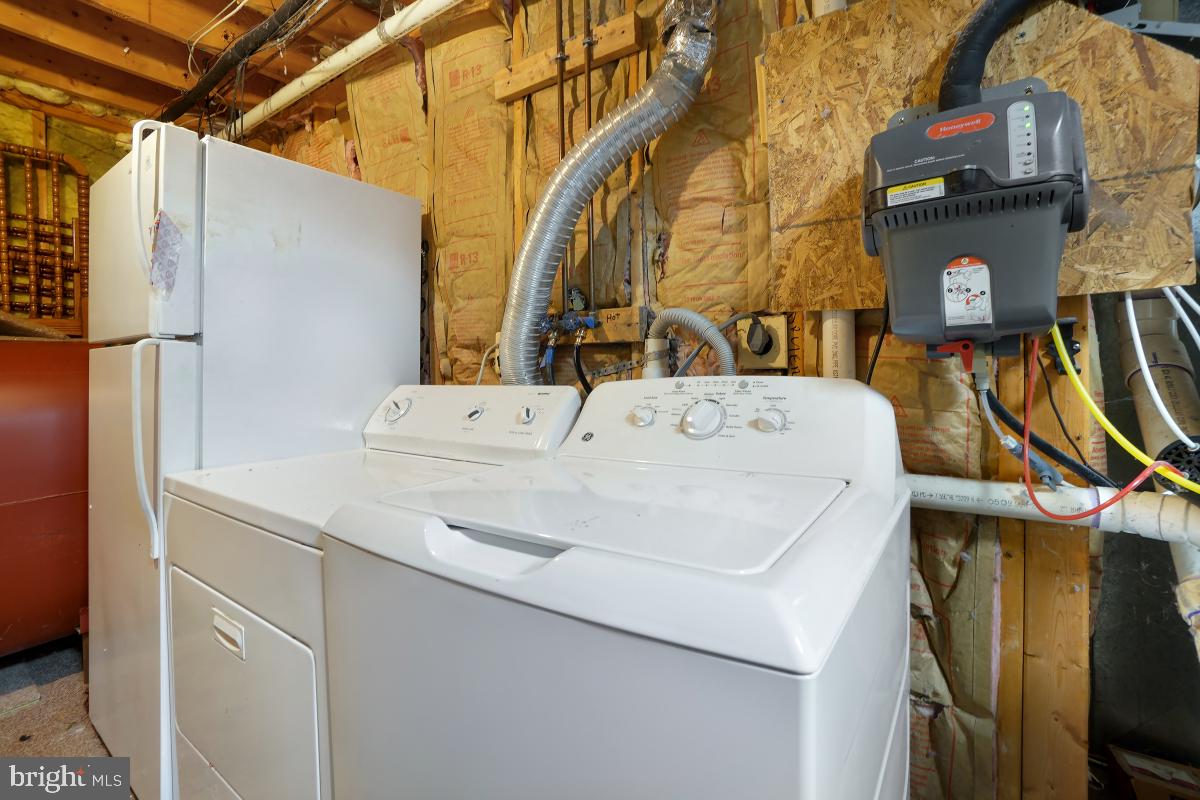 ATLEE RIDGE - Residential