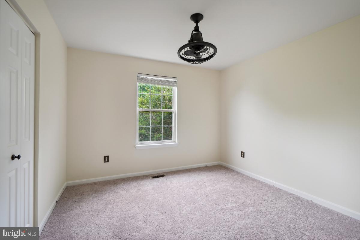 ATLEE RIDGE - Residential