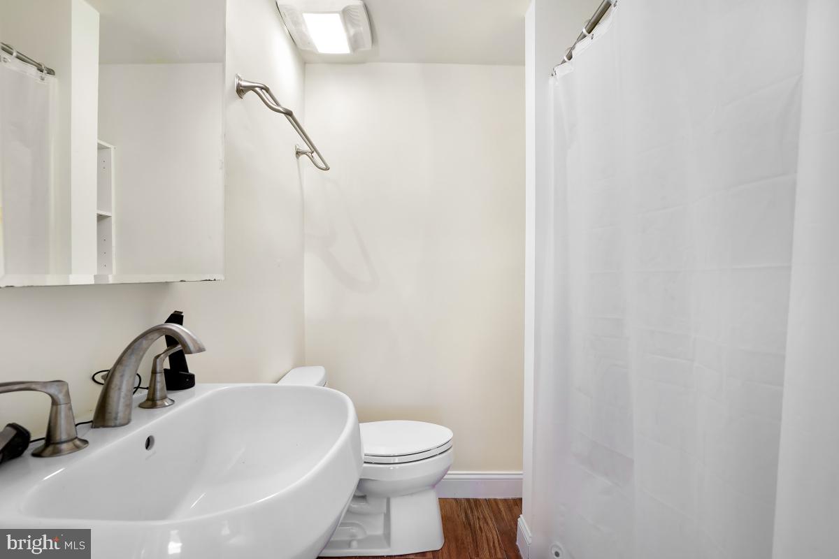 ATLEE RIDGE - Residential