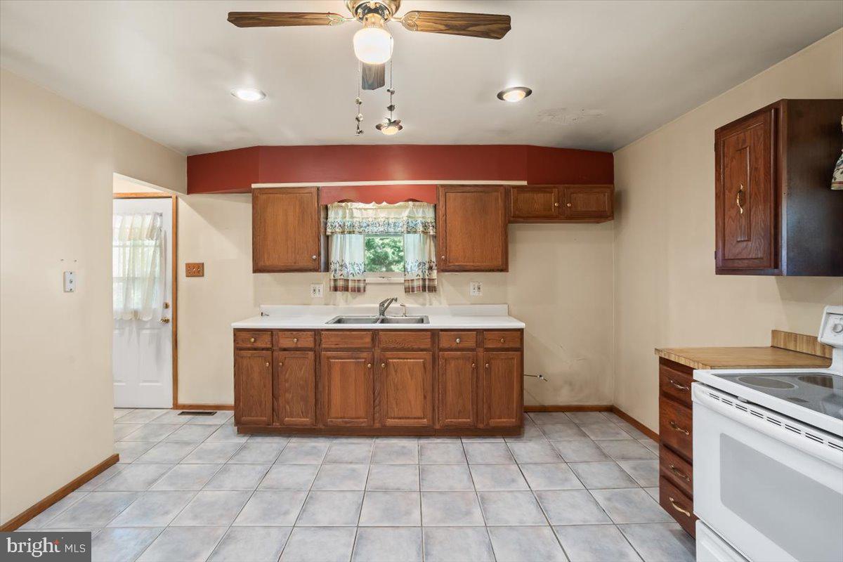 RUTHERFORD HEIGHTS - Residential