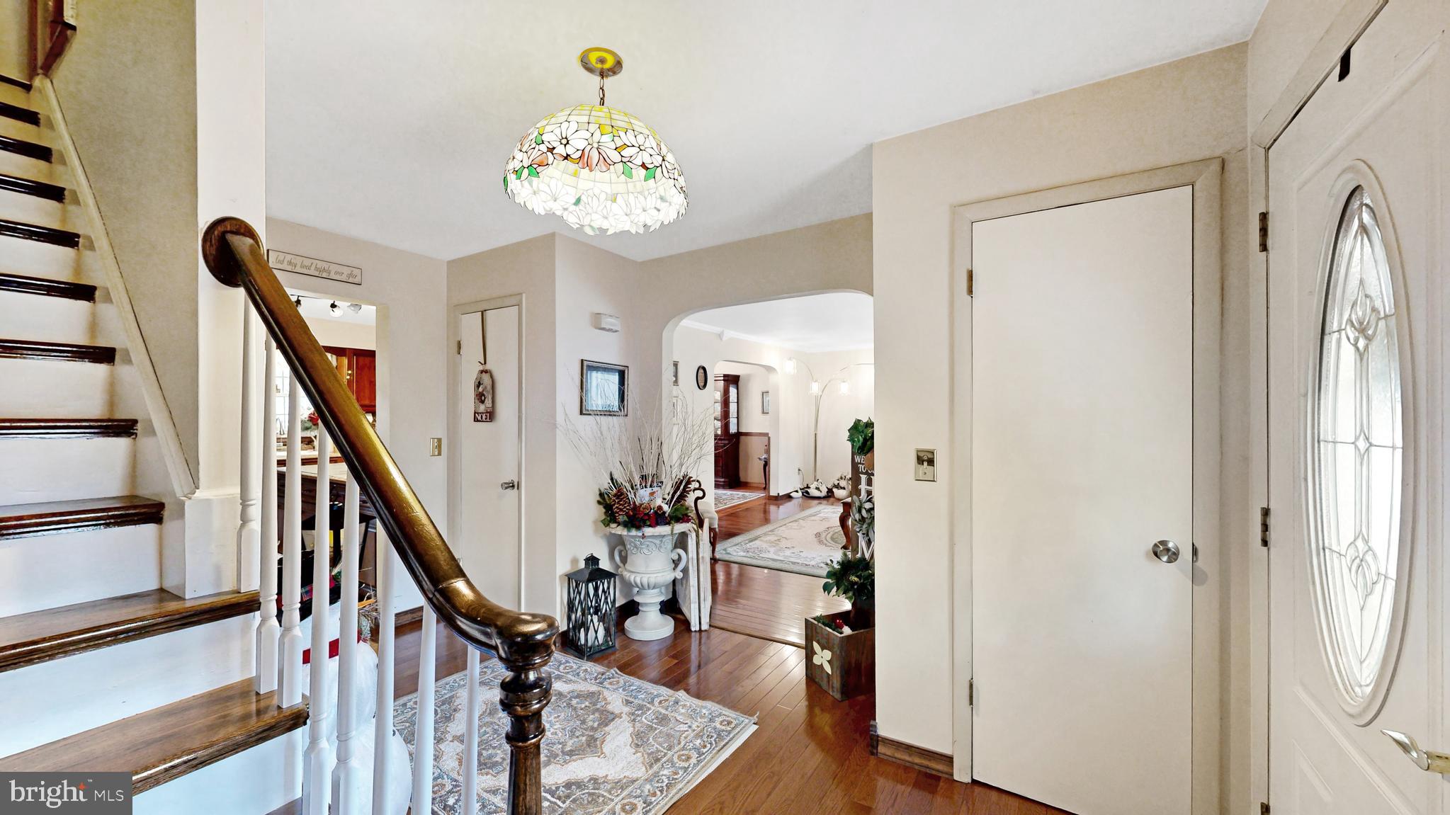 BROOKFIELD - Residential