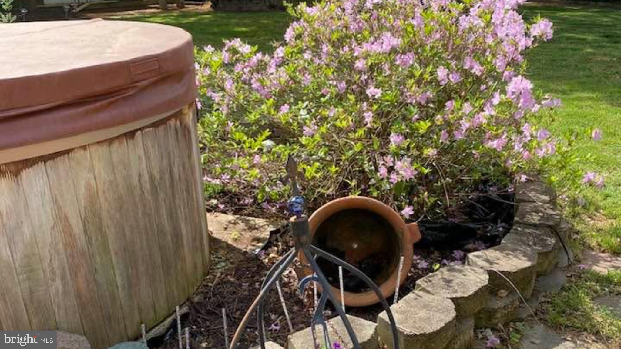 BROOKFIELD - Residential