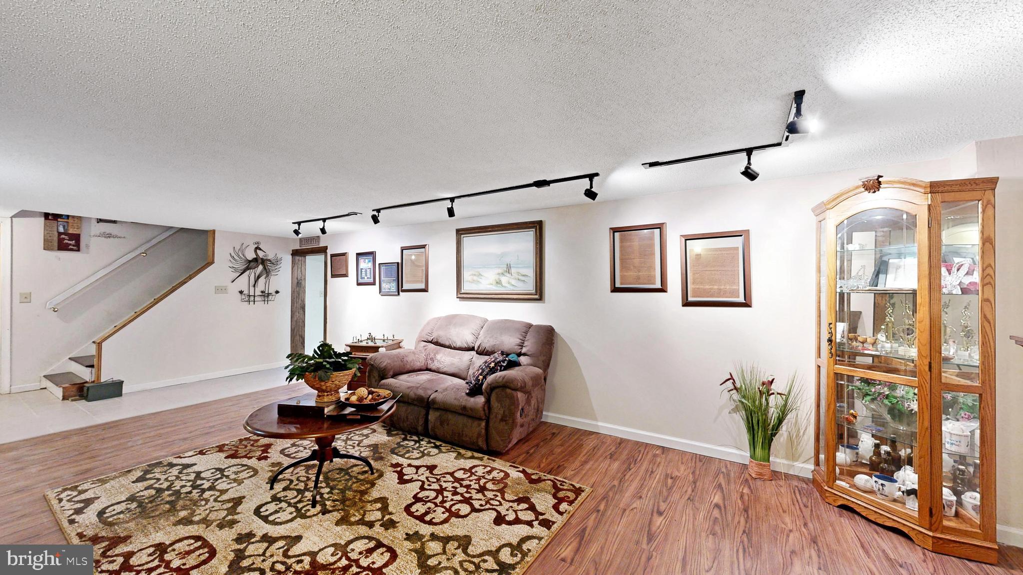 100 BROOKFIELD DRIVE