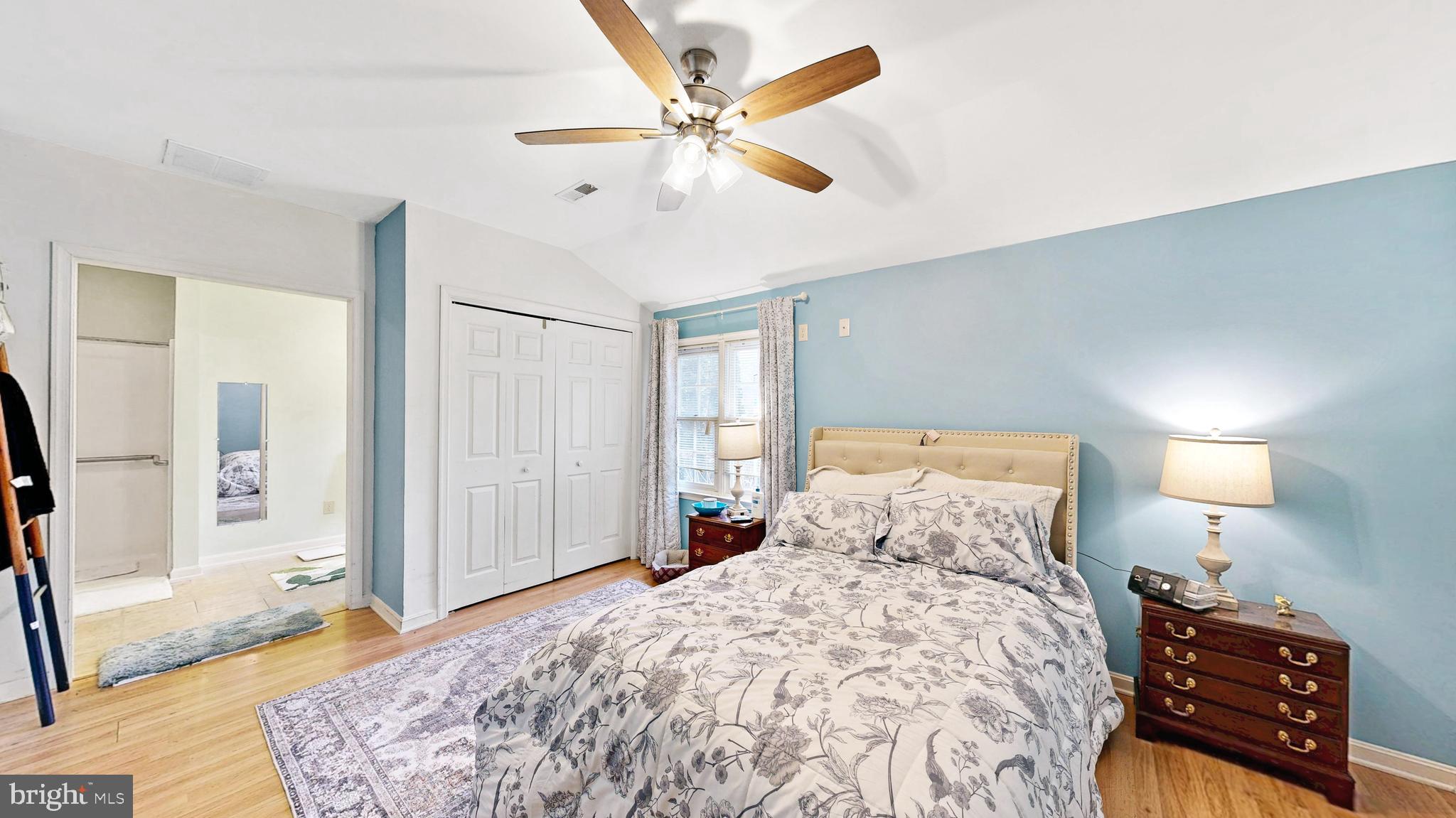 BROOKFIELD - Residential