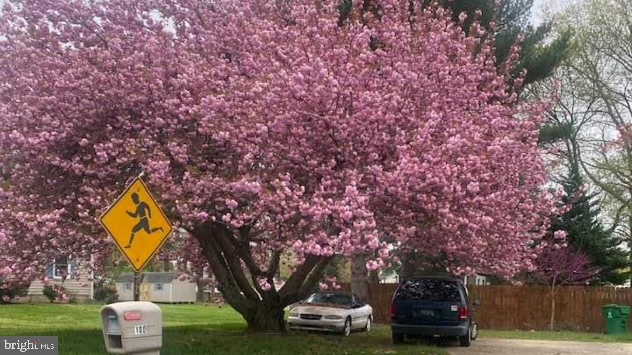 BROOKFIELD - Residential