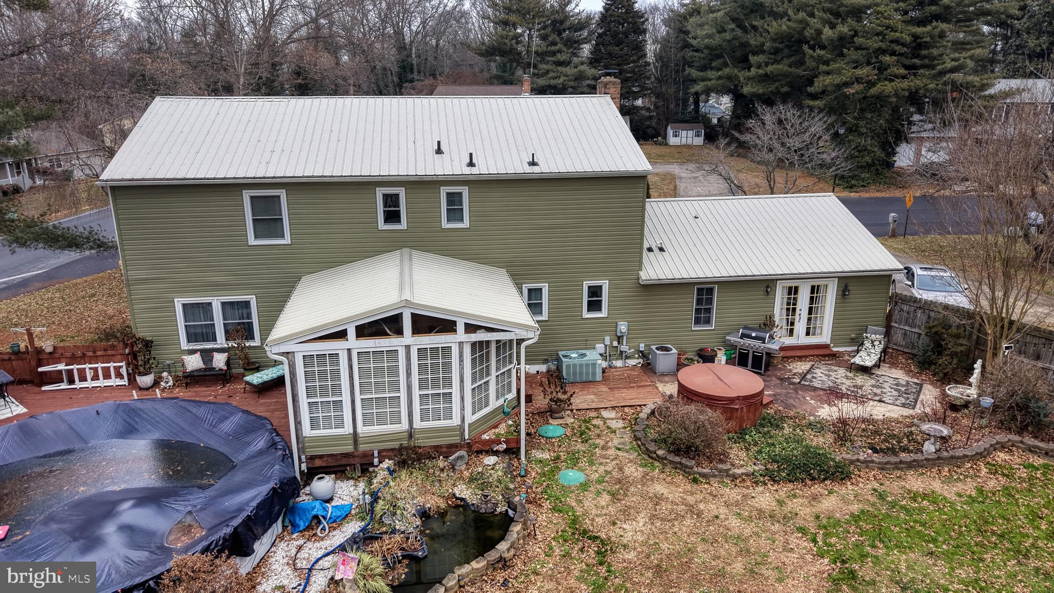 BROOKFIELD - Residential