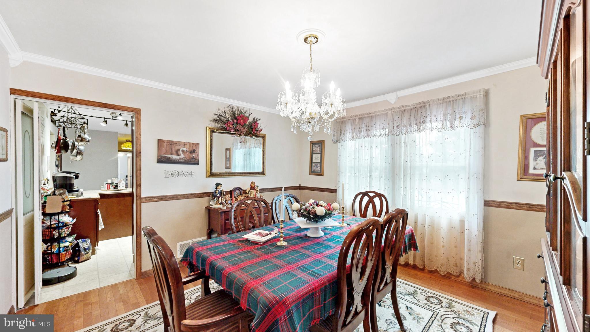 BROOKFIELD - Residential