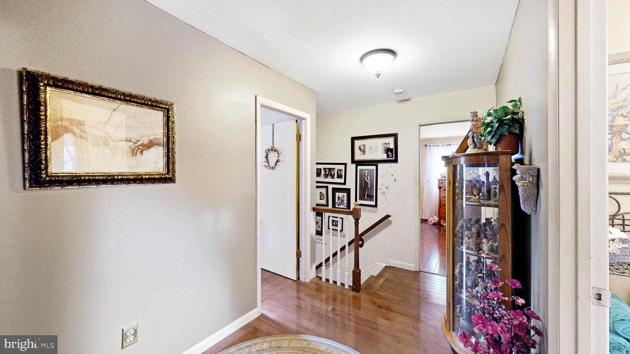 BROOKFIELD - Residential