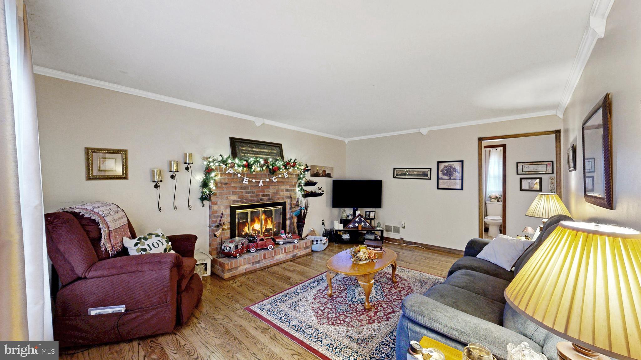 BROOKFIELD - Residential