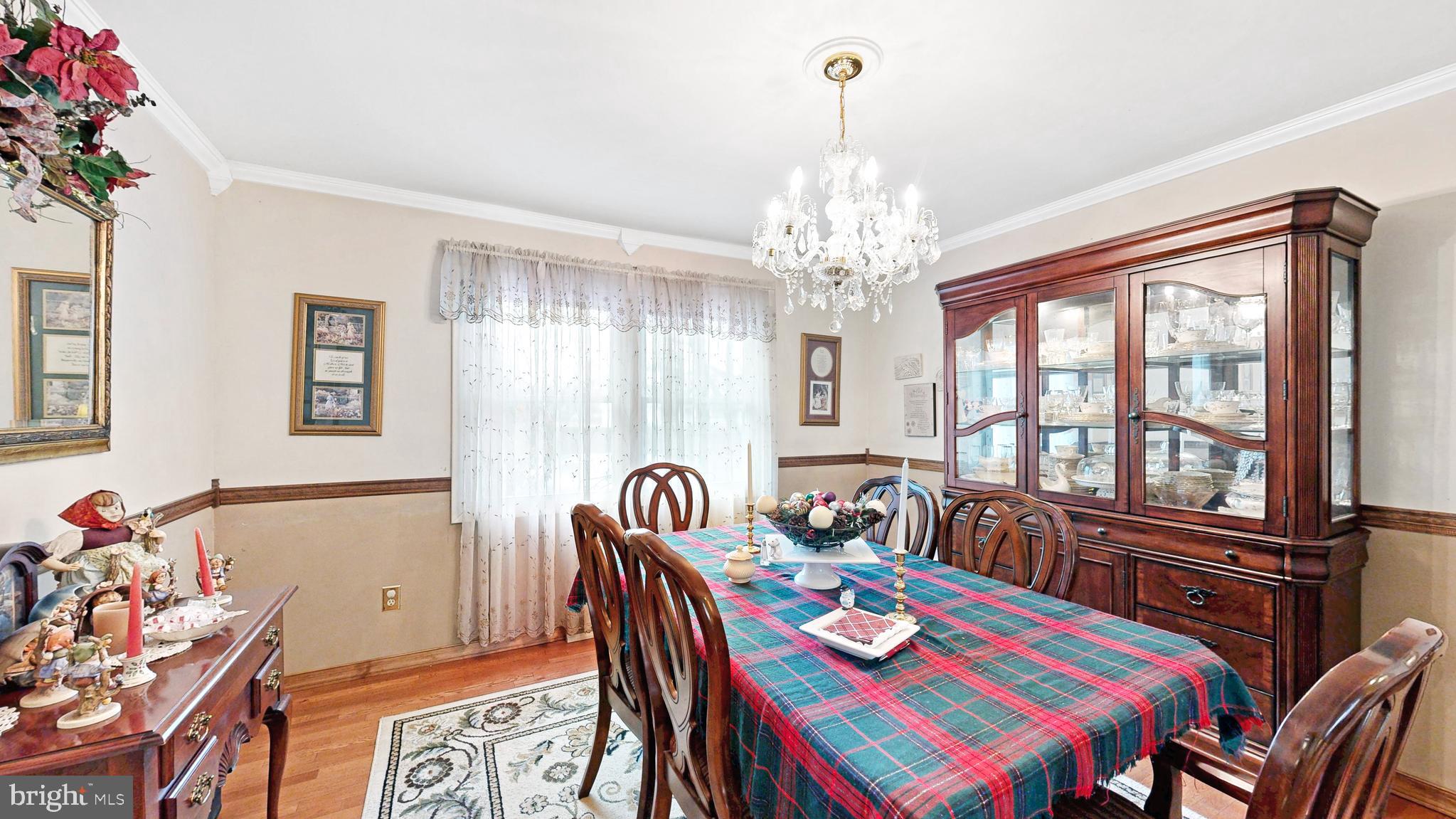 BROOKFIELD - Residential