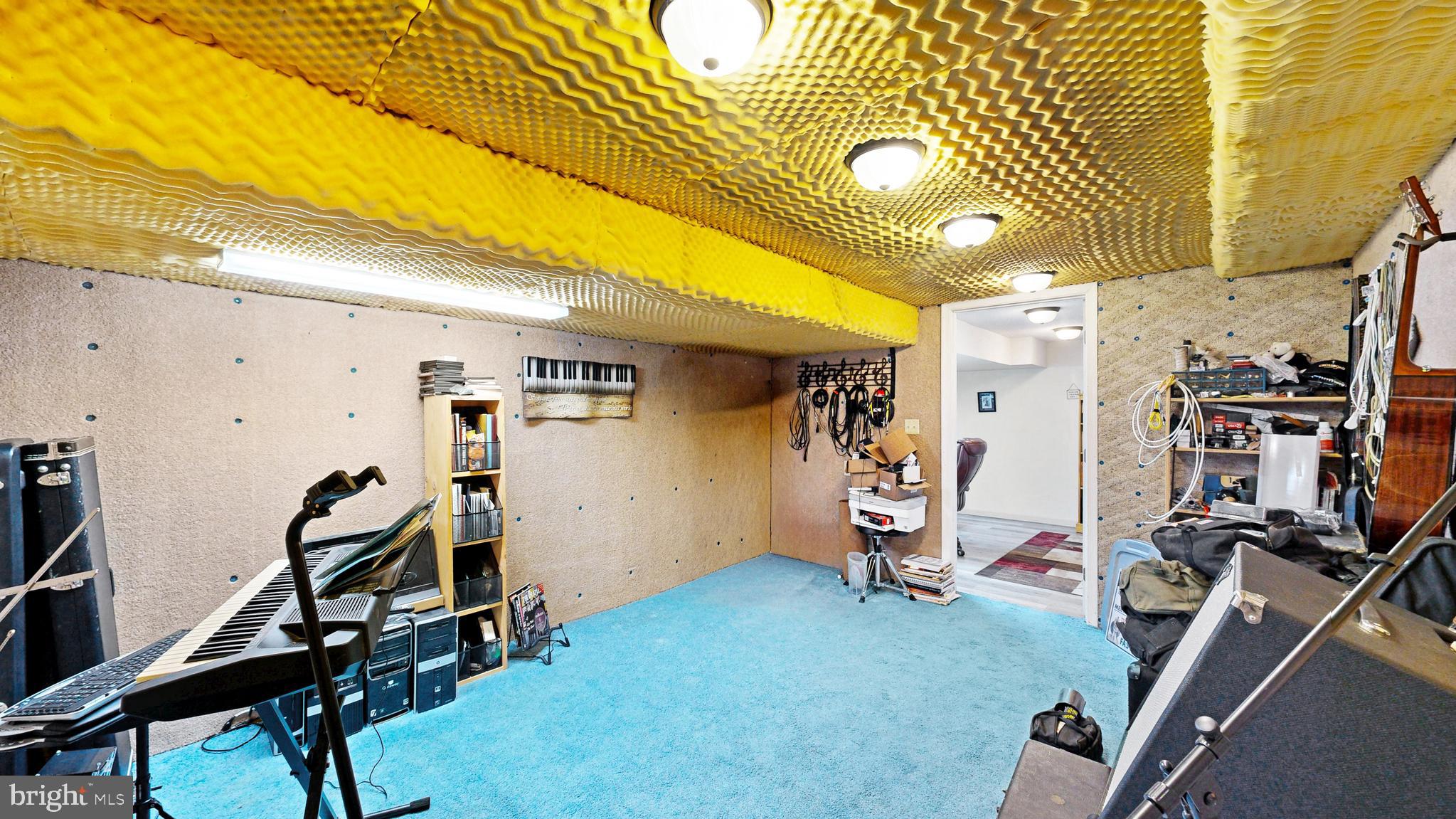 BROOKFIELD - Residential