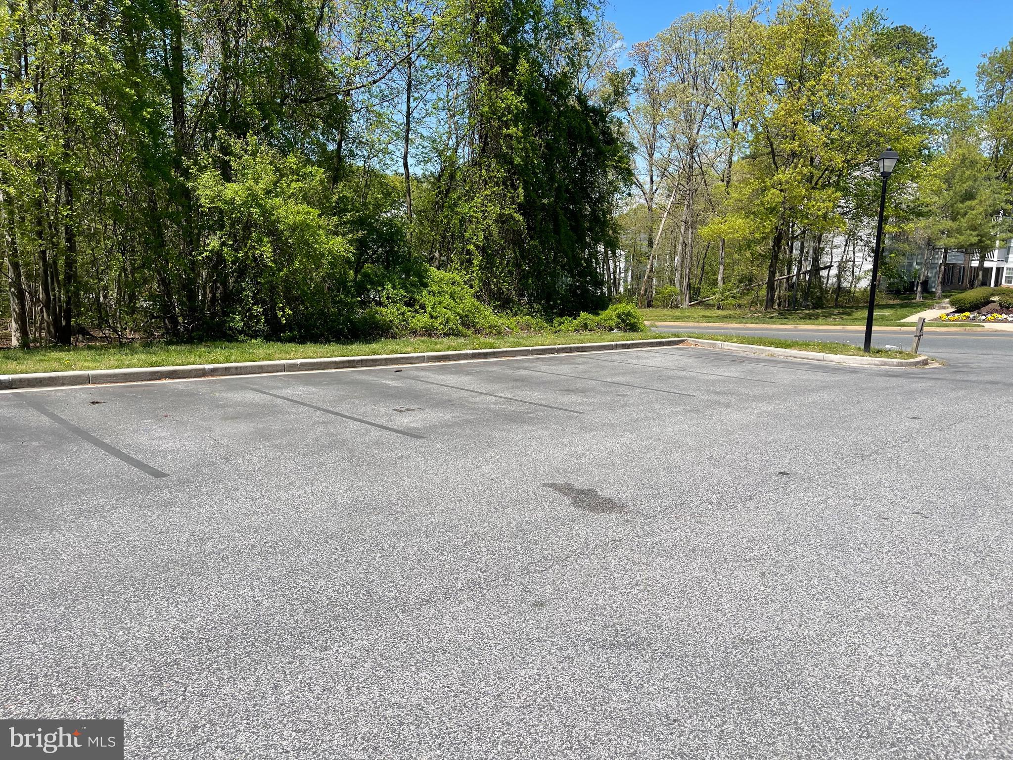 WOODBRIDGE CENTER - Residential