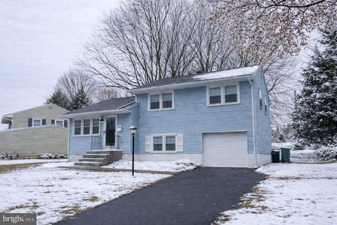 1045 WAGONER DRIVE WILMINGTON DE 19805