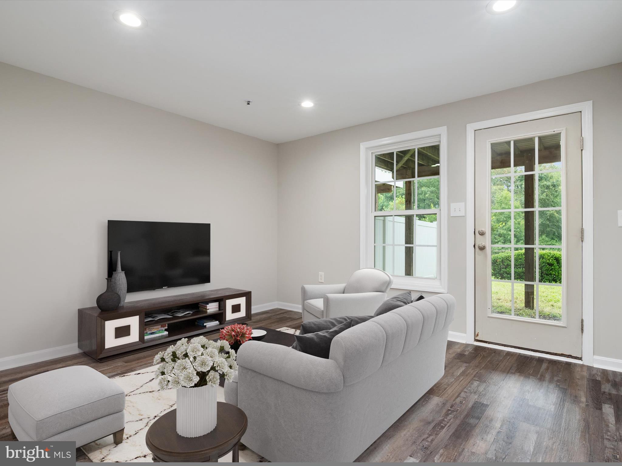 TANYARD SPRINGS - Residential Lease