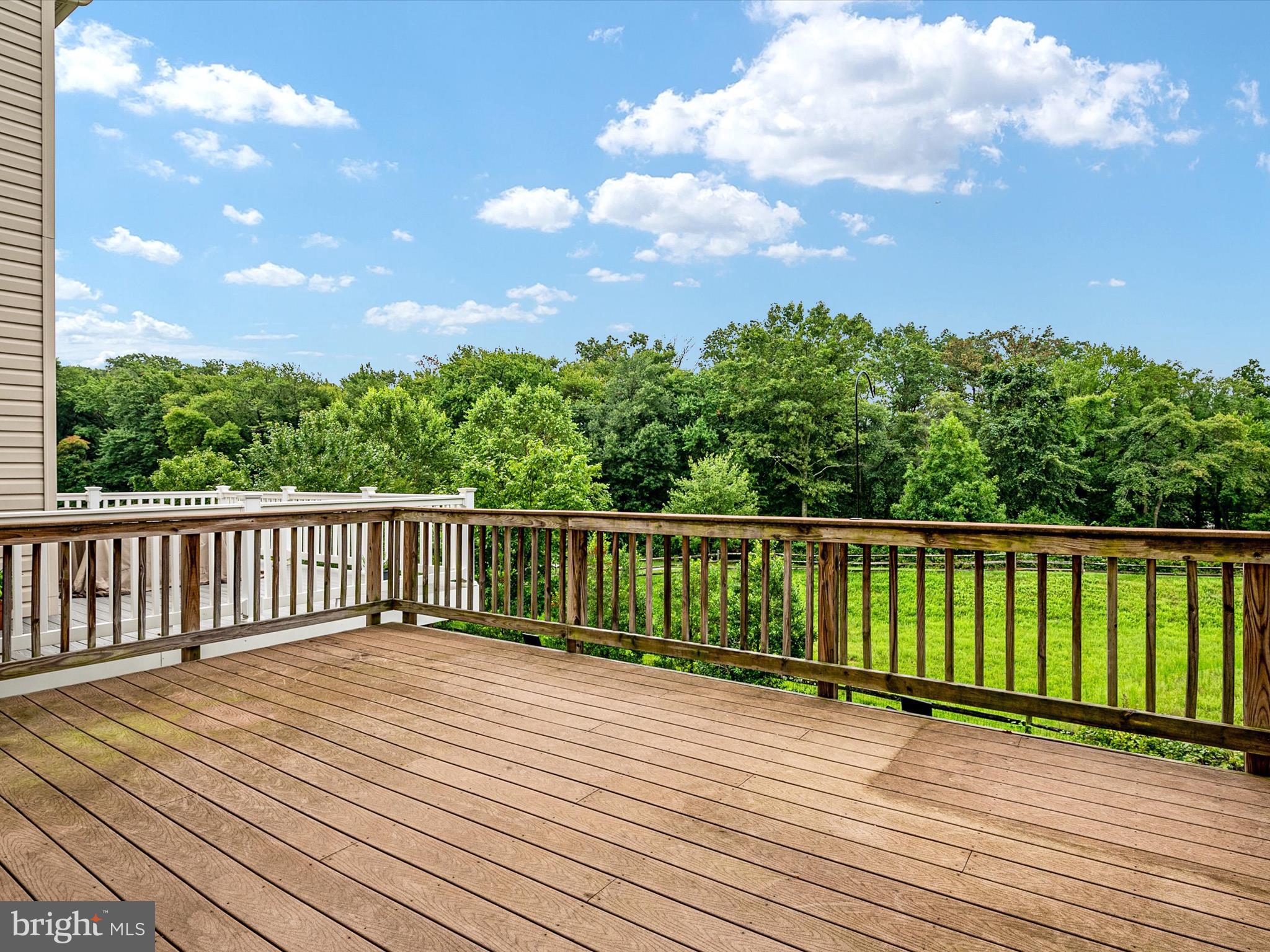 TANYARD SPRINGS - Residential Lease