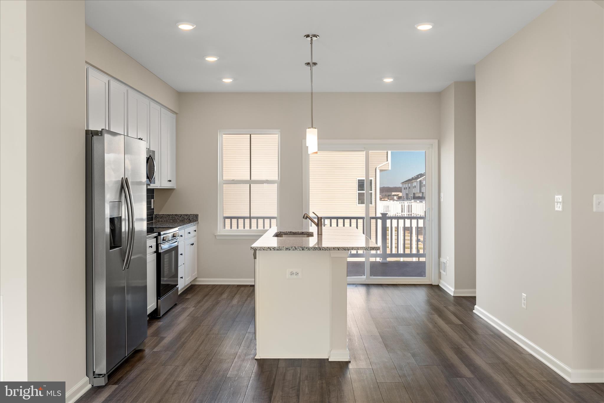 RED CLOVER MEADOWS - Residential Lease