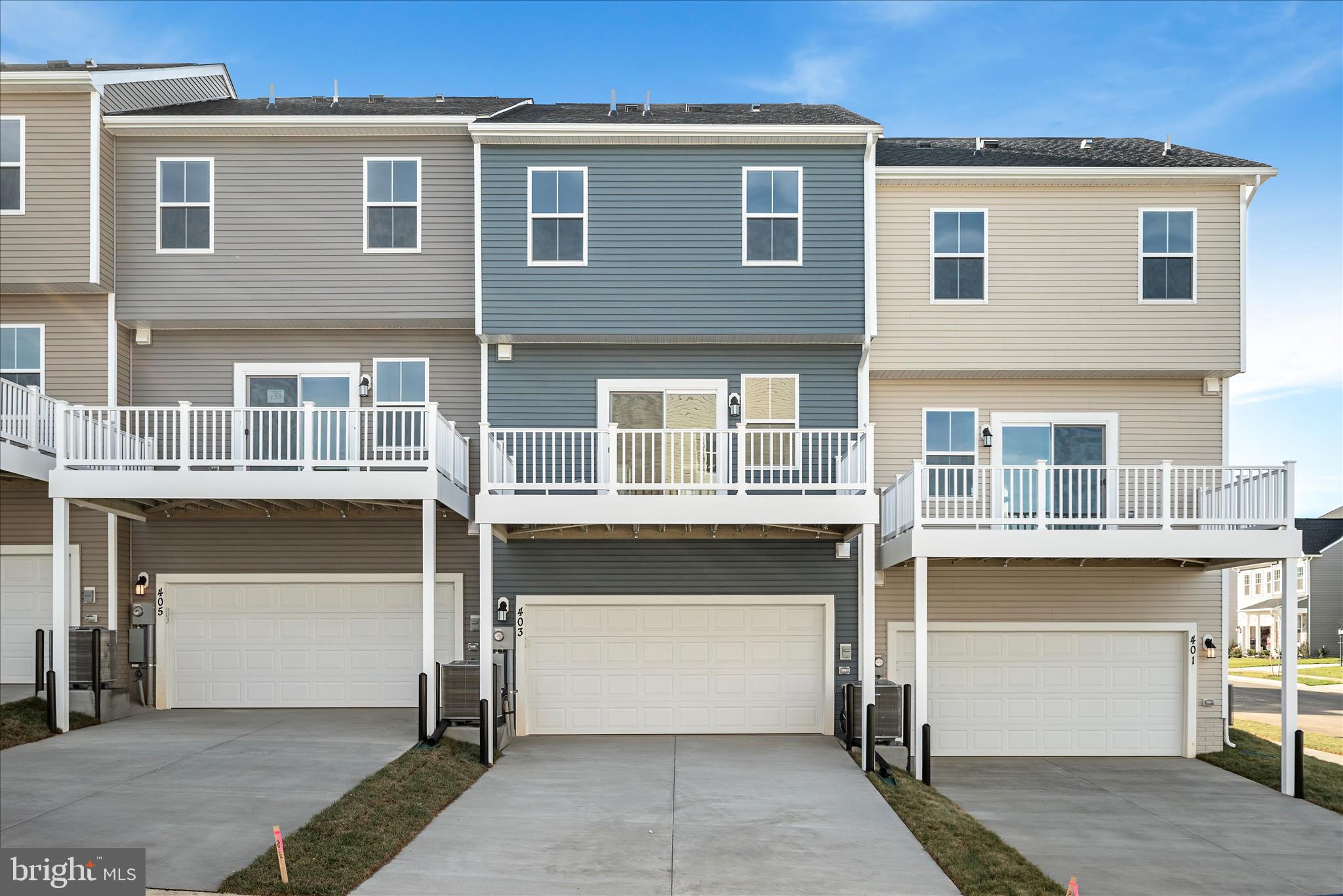 RED CLOVER MEADOWS - Residential Lease