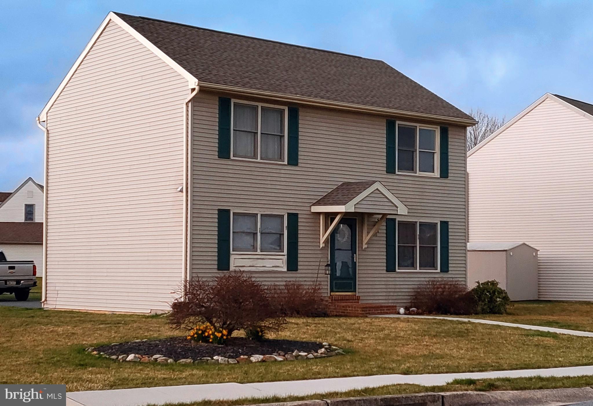 NICHOLSON SQUARE - Residential