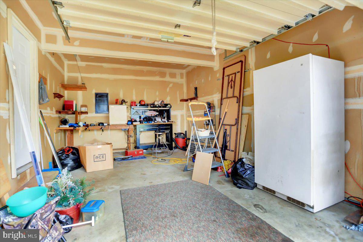 NICHOLSON SQUARE - Residential